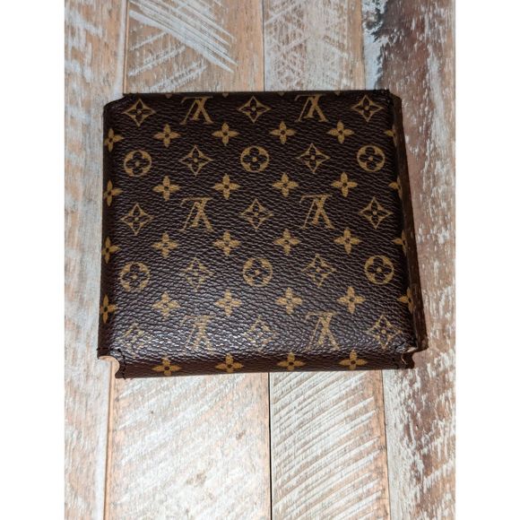 Louis Vuitton Monogram Canvas Jewelry Case, Large - Picture 2 of 12